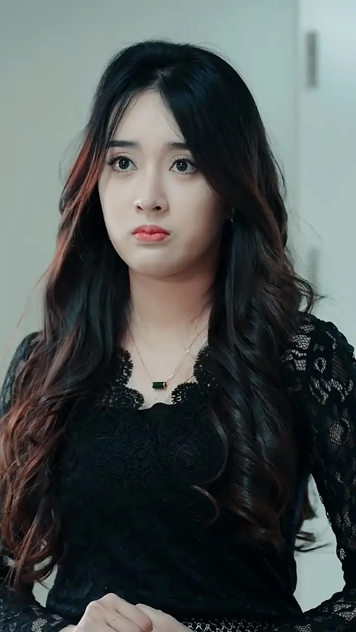 《虐完夫人后叶少他疯了》：霸道总裁追妻火葬场，爱恨纠葛的虐恋情深！