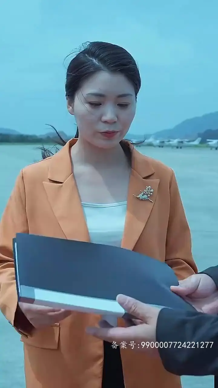 《我爸是九州首富》：爆笑！儿子被绑架，老爸用钞能力解决一切？年度最强喜剧爽片！